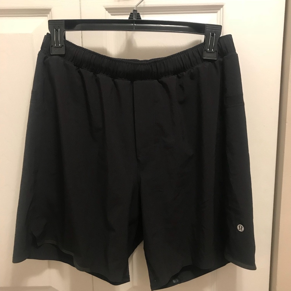 Black lululemon workout shorts